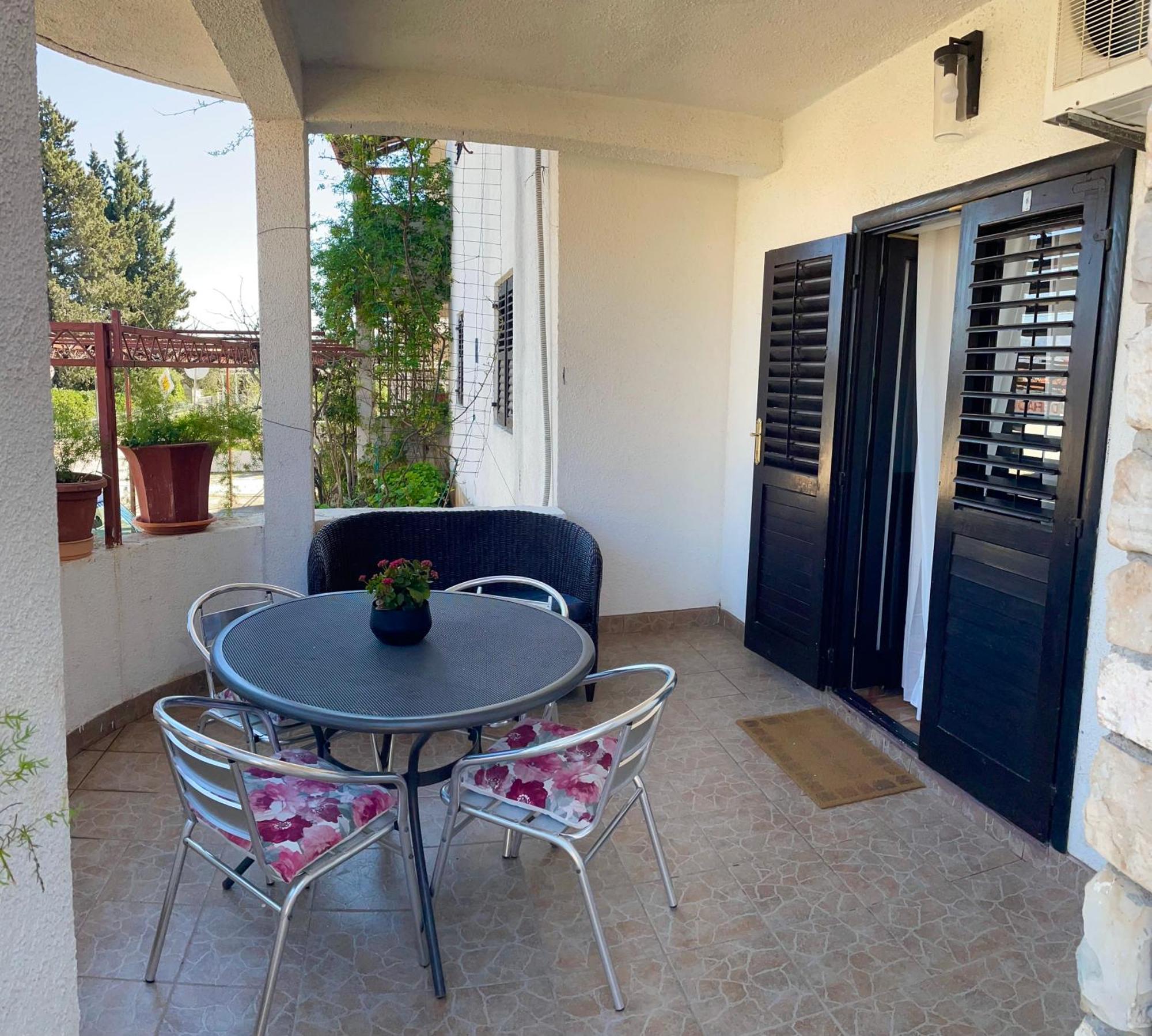 Apartments Derado Supetar Εξωτερικό φωτογραφία